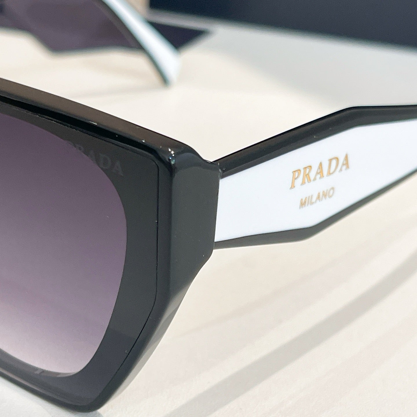 Multi-Colors Sunglass