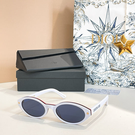 Mehrfarbige Sonnenbrille