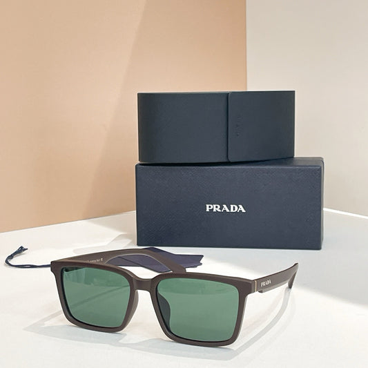 Mehrfarbige Sonnenbrille