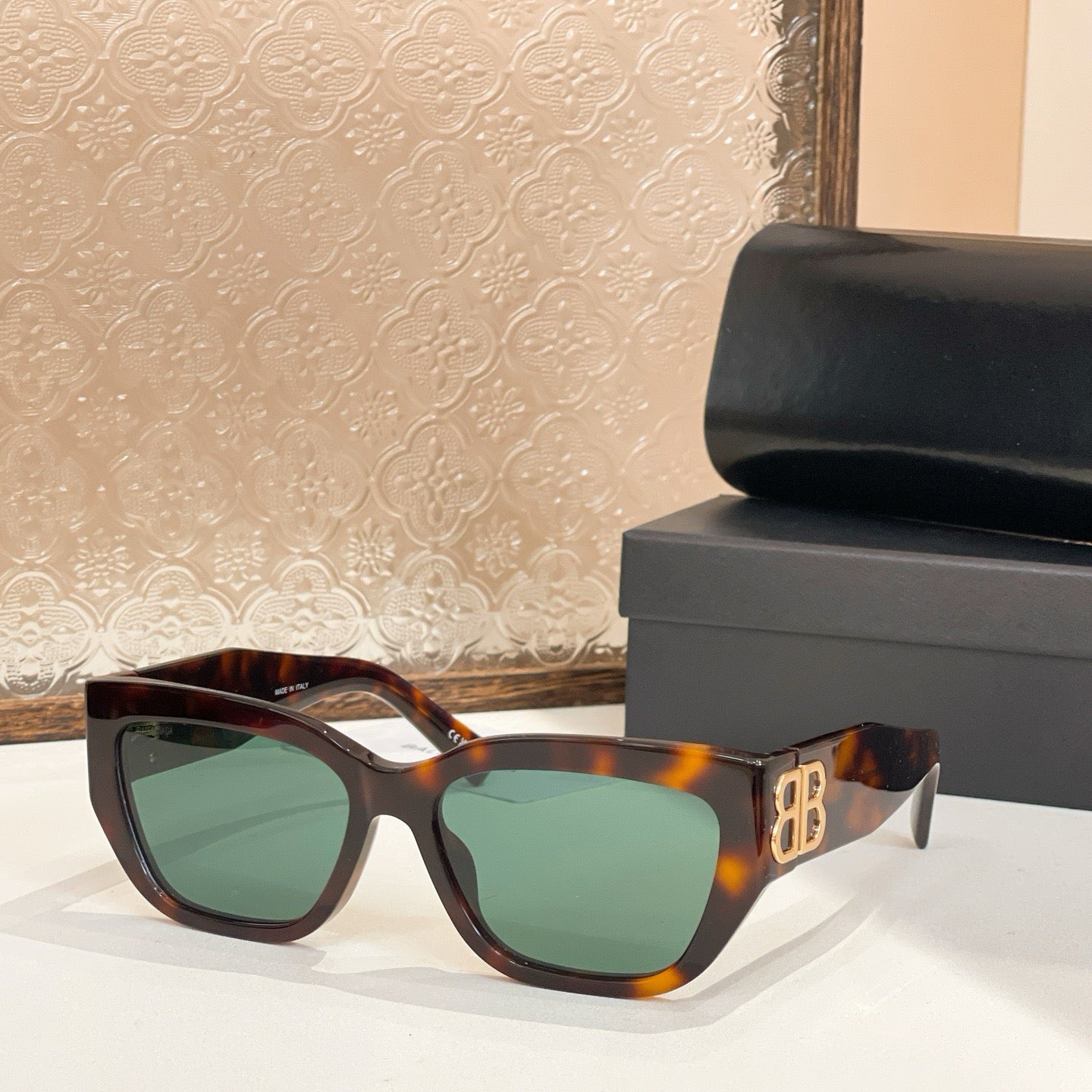 Multi-Colors Sunglass