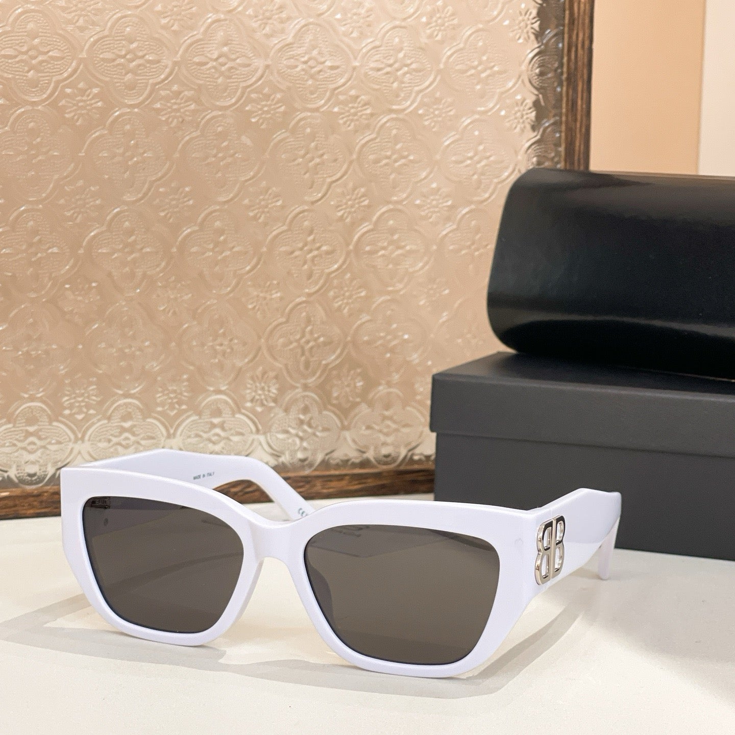 Multi-Colors Sunglass