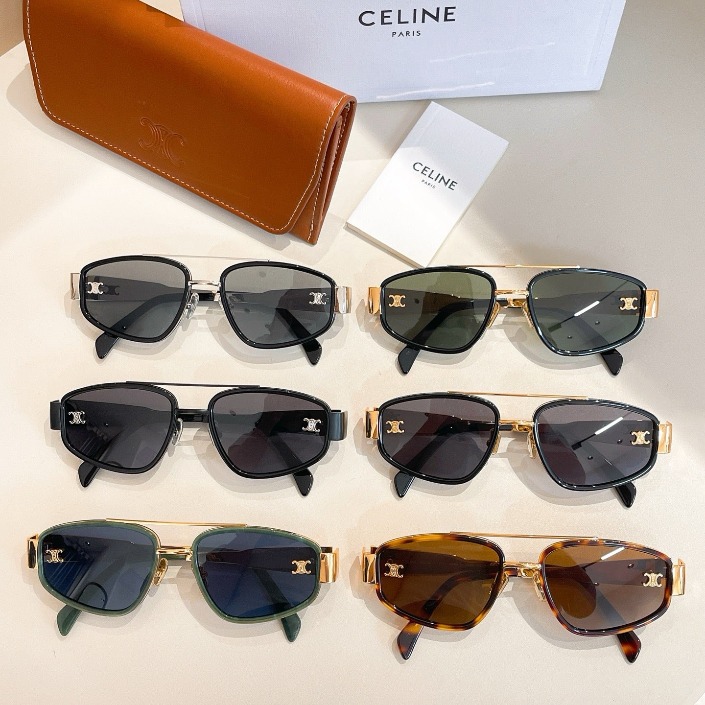 Mehrfarbige Sonnenbrille