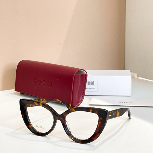 Mehrfarbige Sonnenbrille