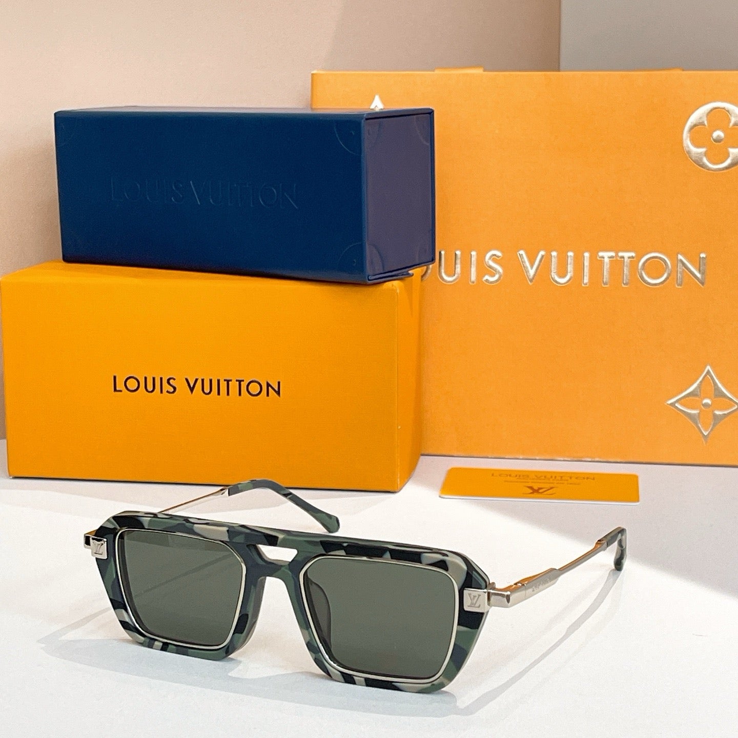 Multi-Colors Sunglass