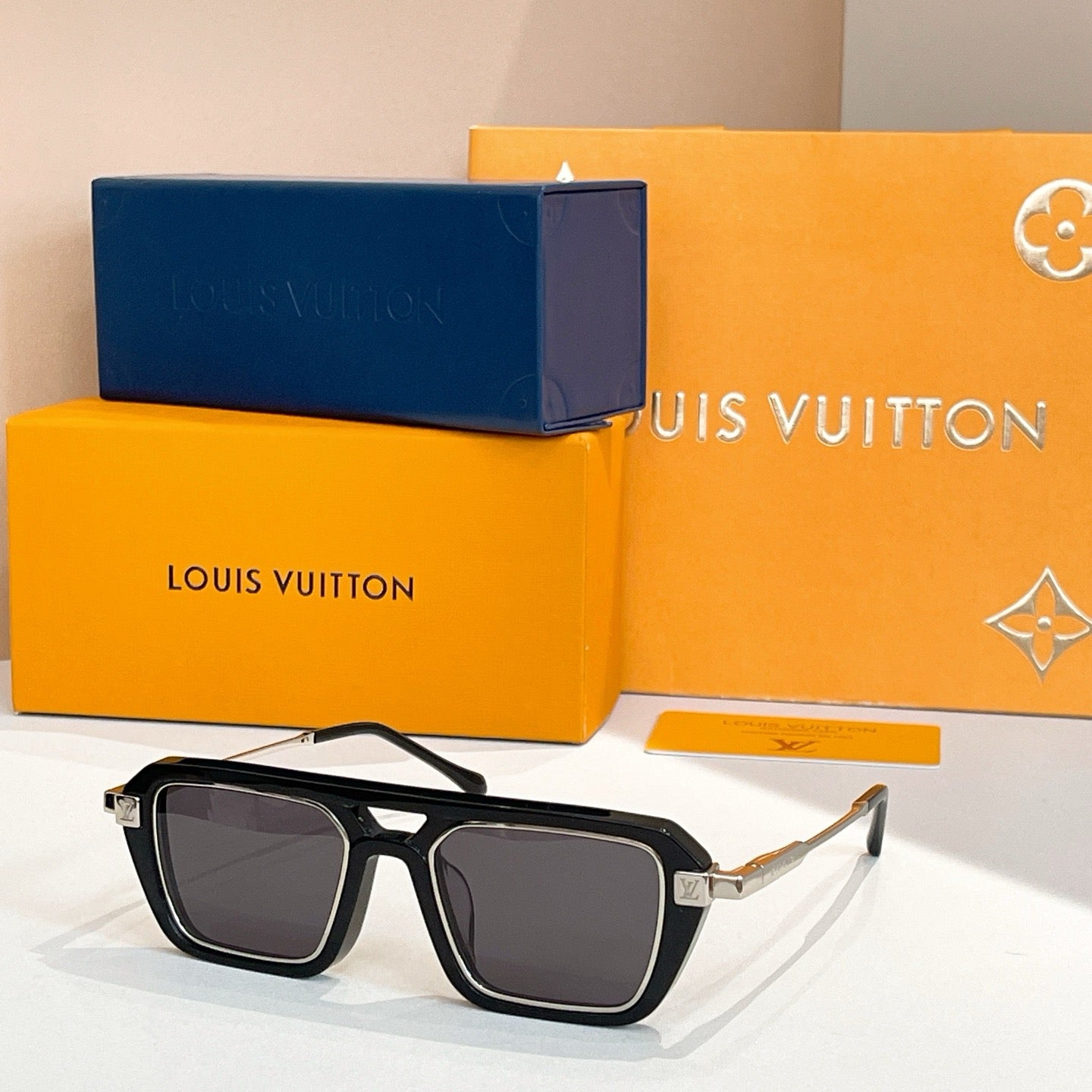 Multi-Colors Sunglass