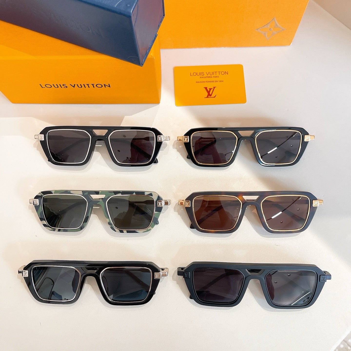 Multi-Colors Sunglass