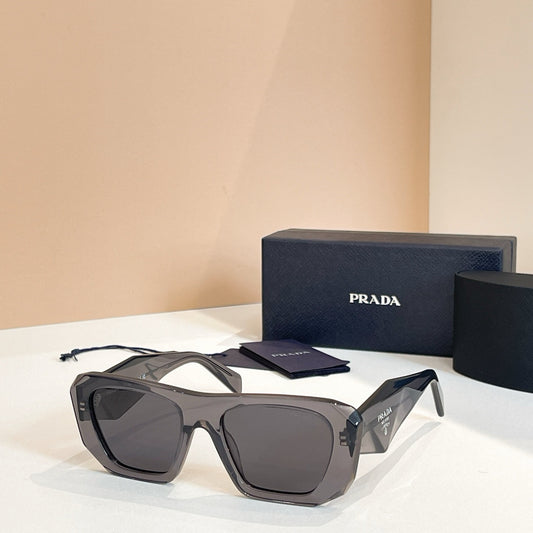 Mehrfarbige Sonnenbrille