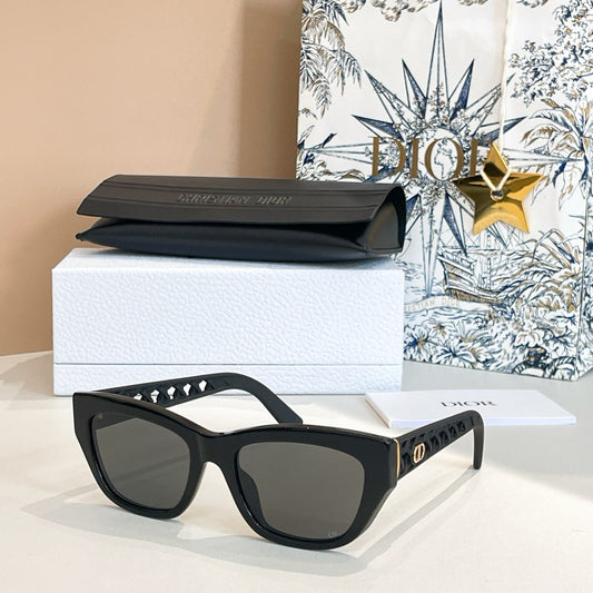 Mehrfarbige Sonnenbrille