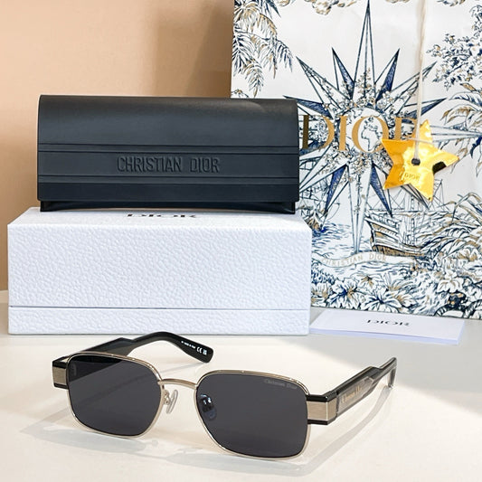 Mehrfarbige Sonnenbrille