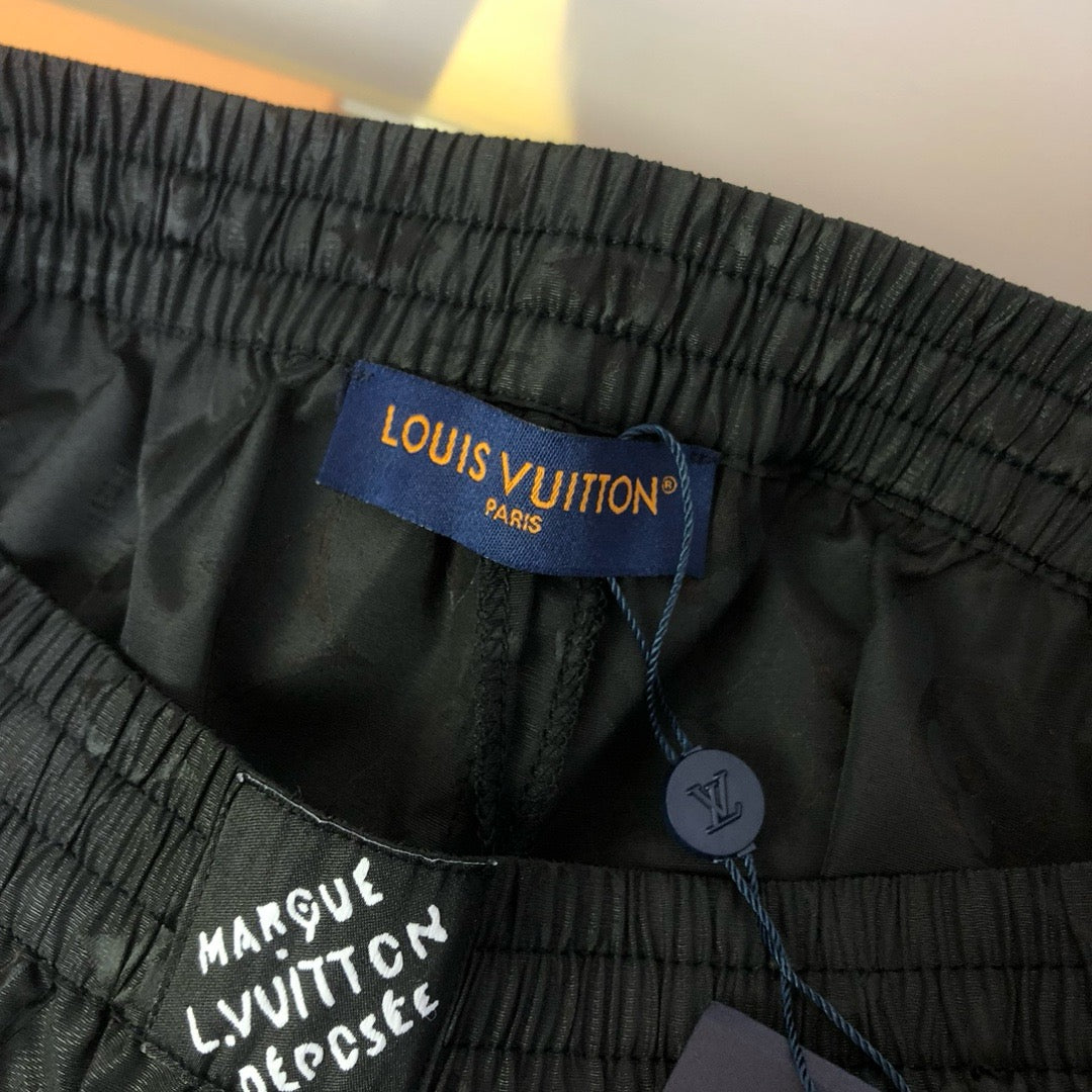 Black Short