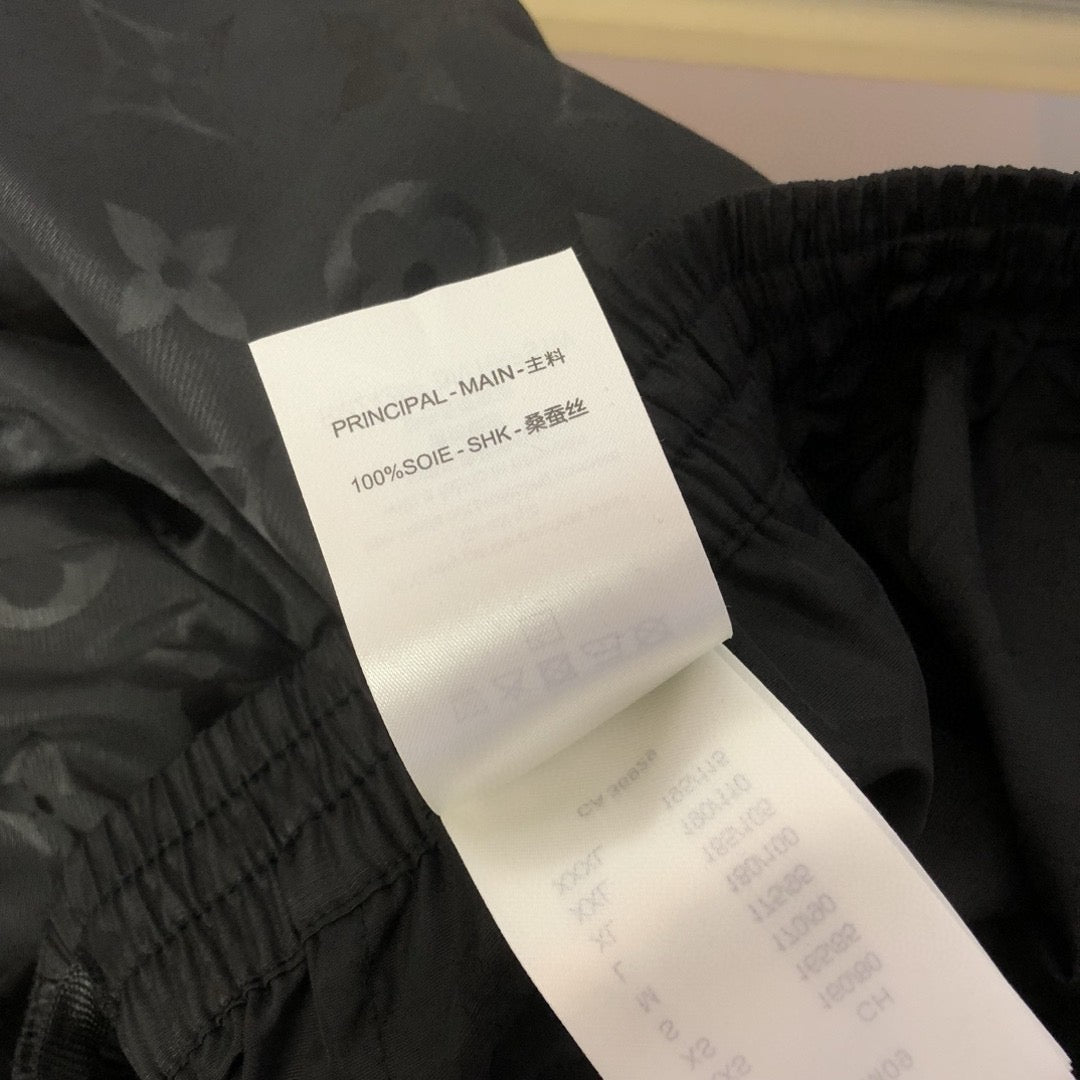 Black Short
