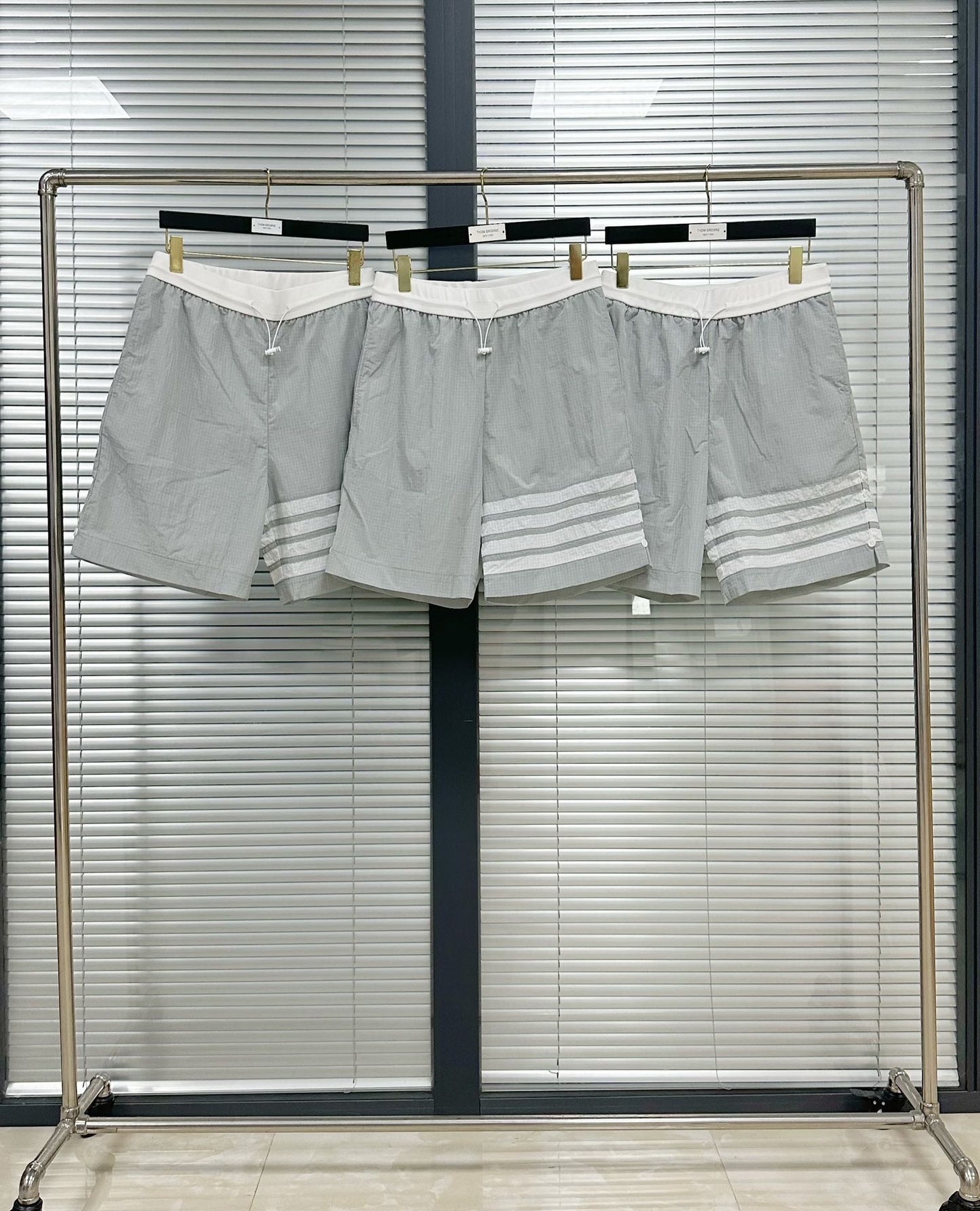 Multi-Colors Short