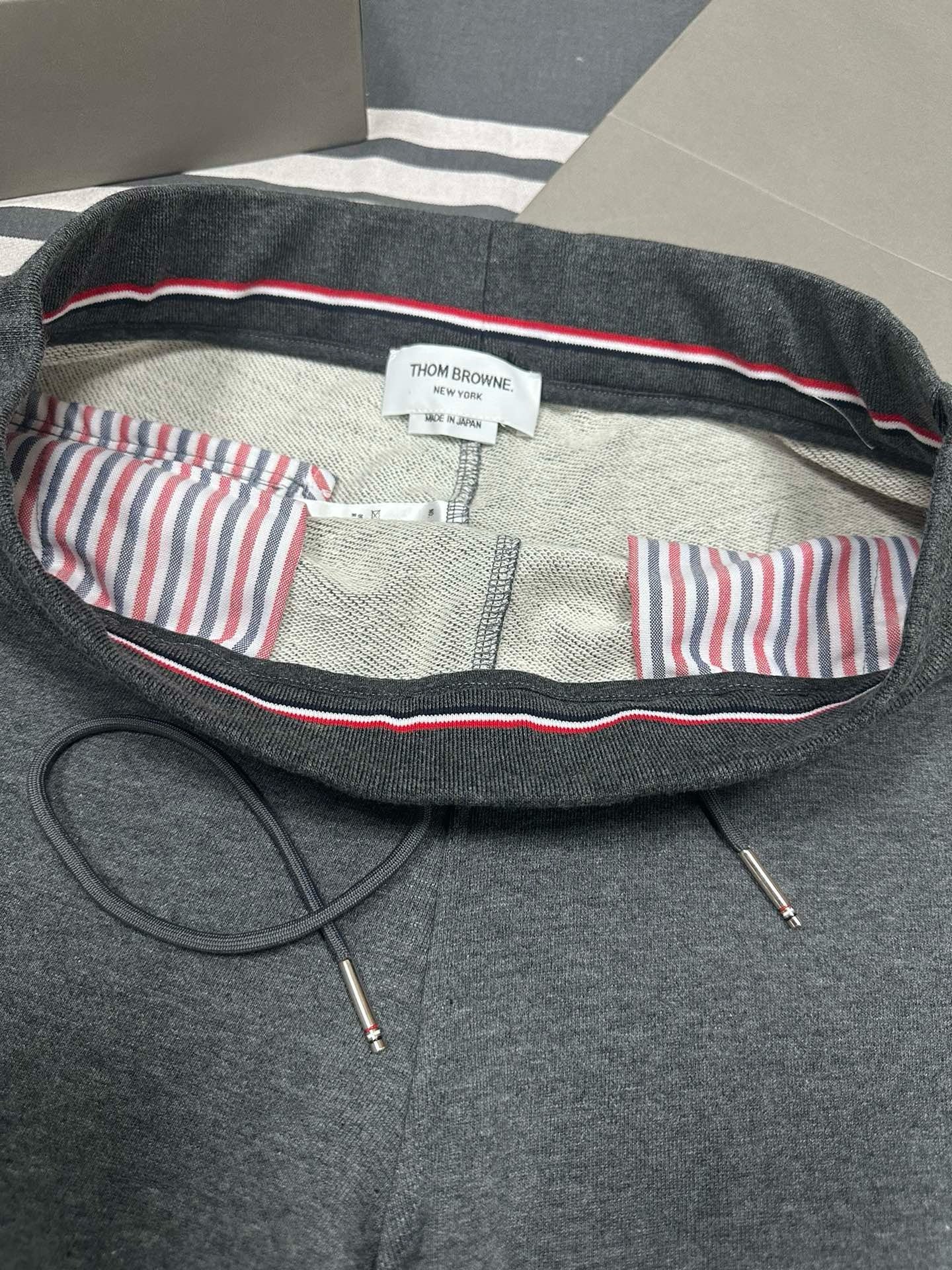 Multi-Colors Short