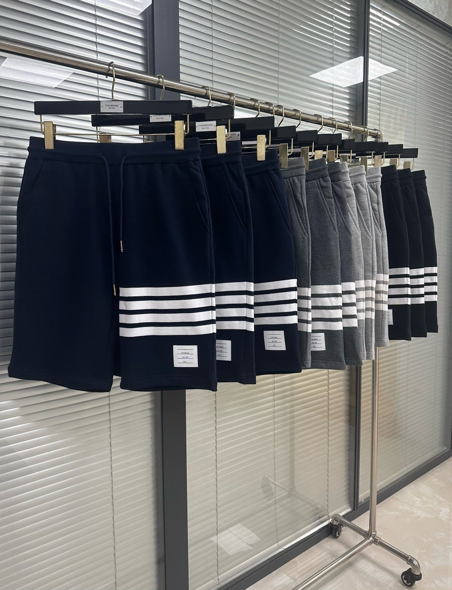 Multi-Colors Short