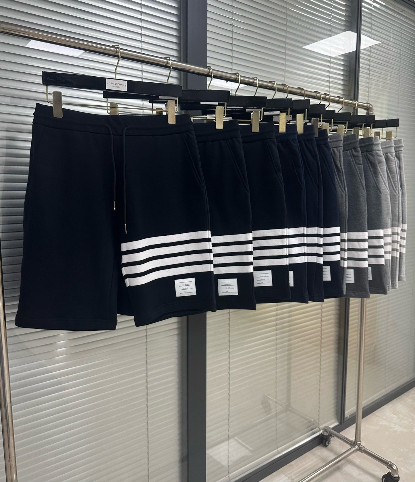 Multi-Colors Short