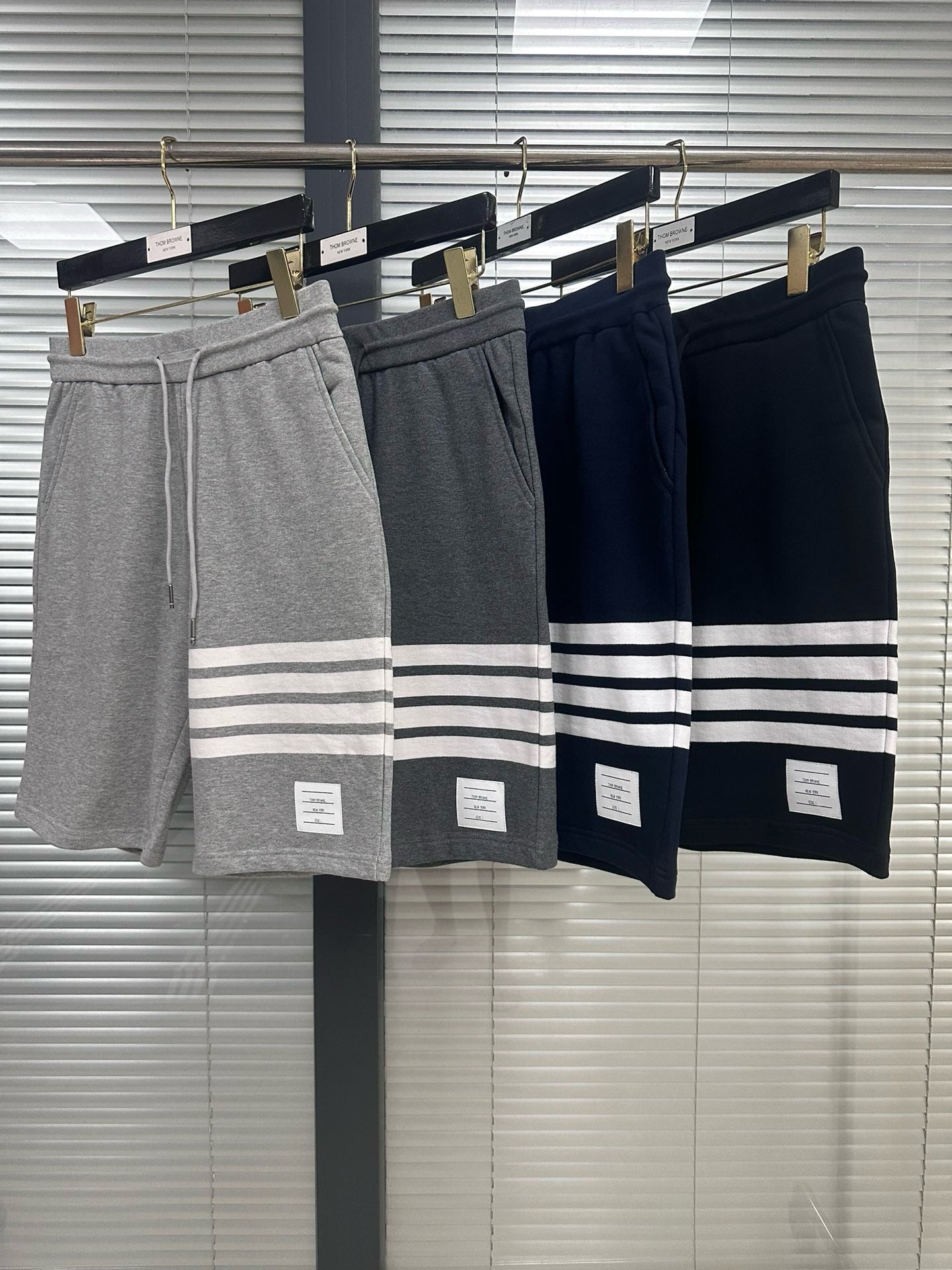 Multi-Colors Short