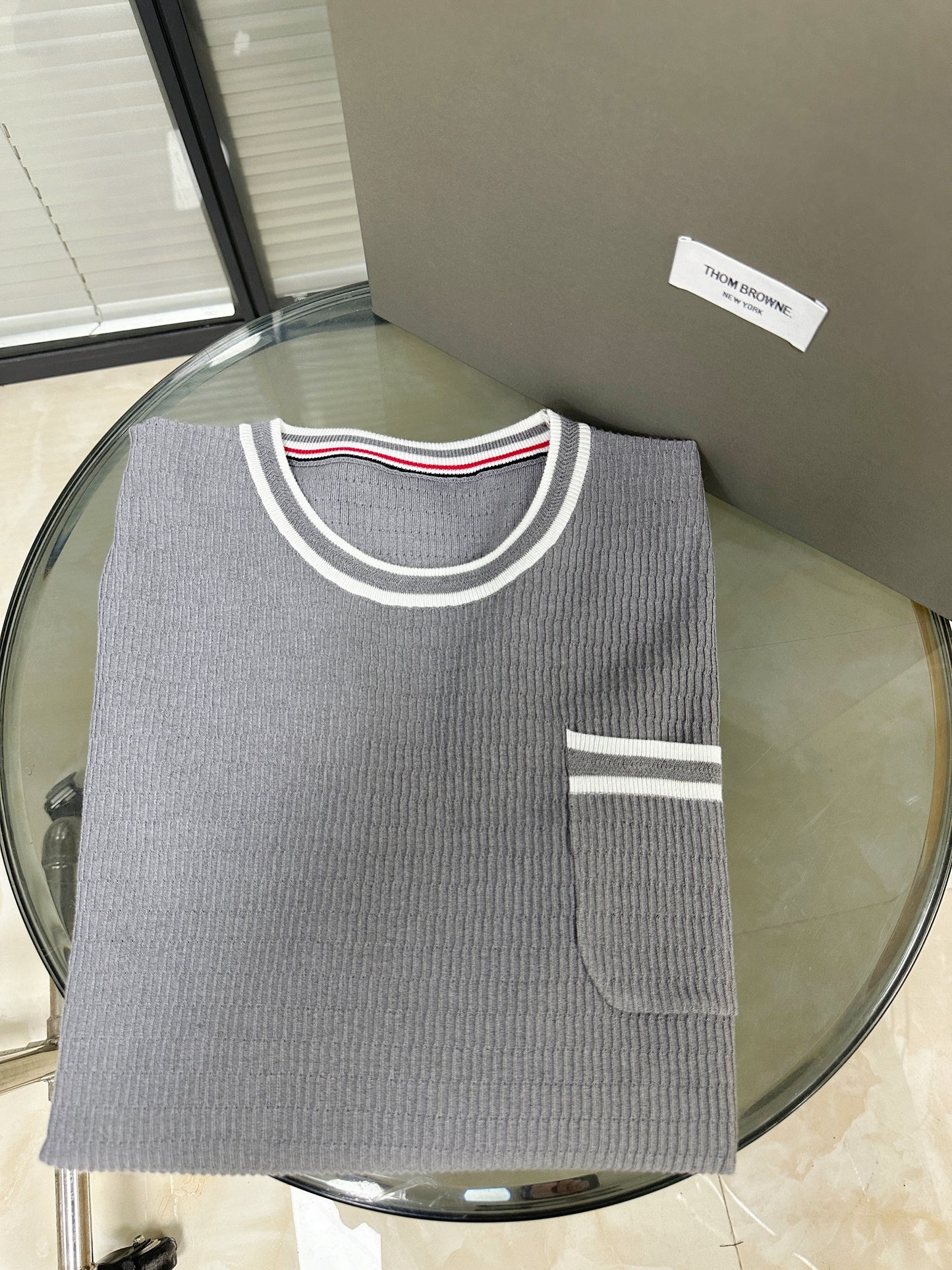 Mehrfarbiges T-Shirt