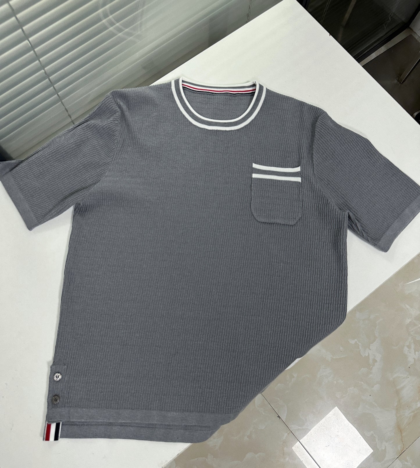 Mehrfarbiges T-Shirt