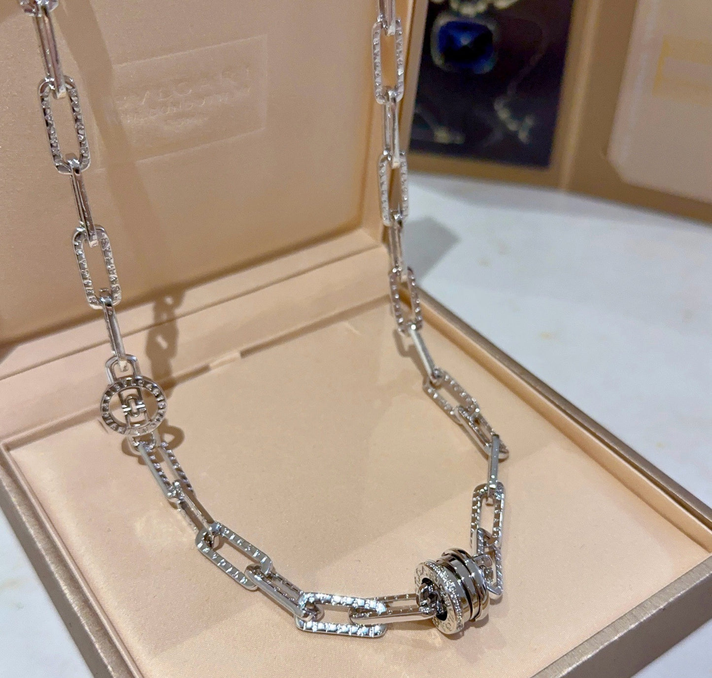 Silberne Kette