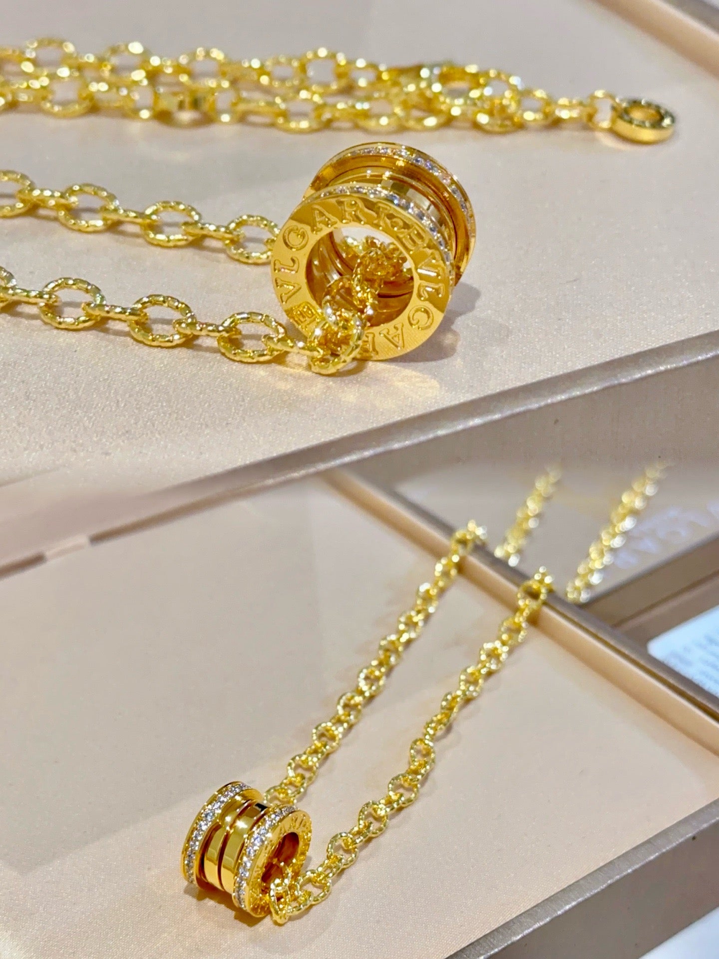 Silberne Kette