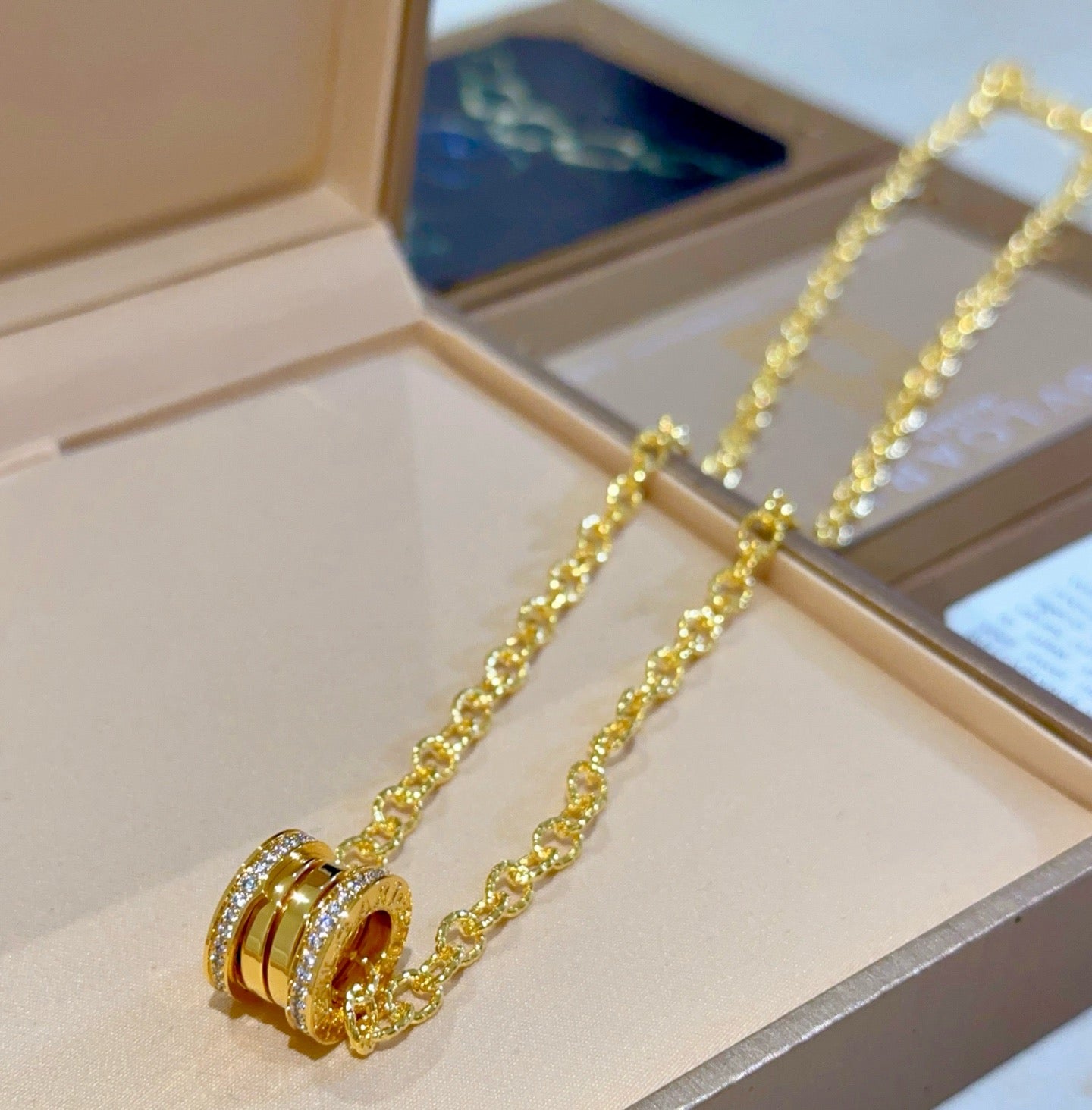 Silberne Kette