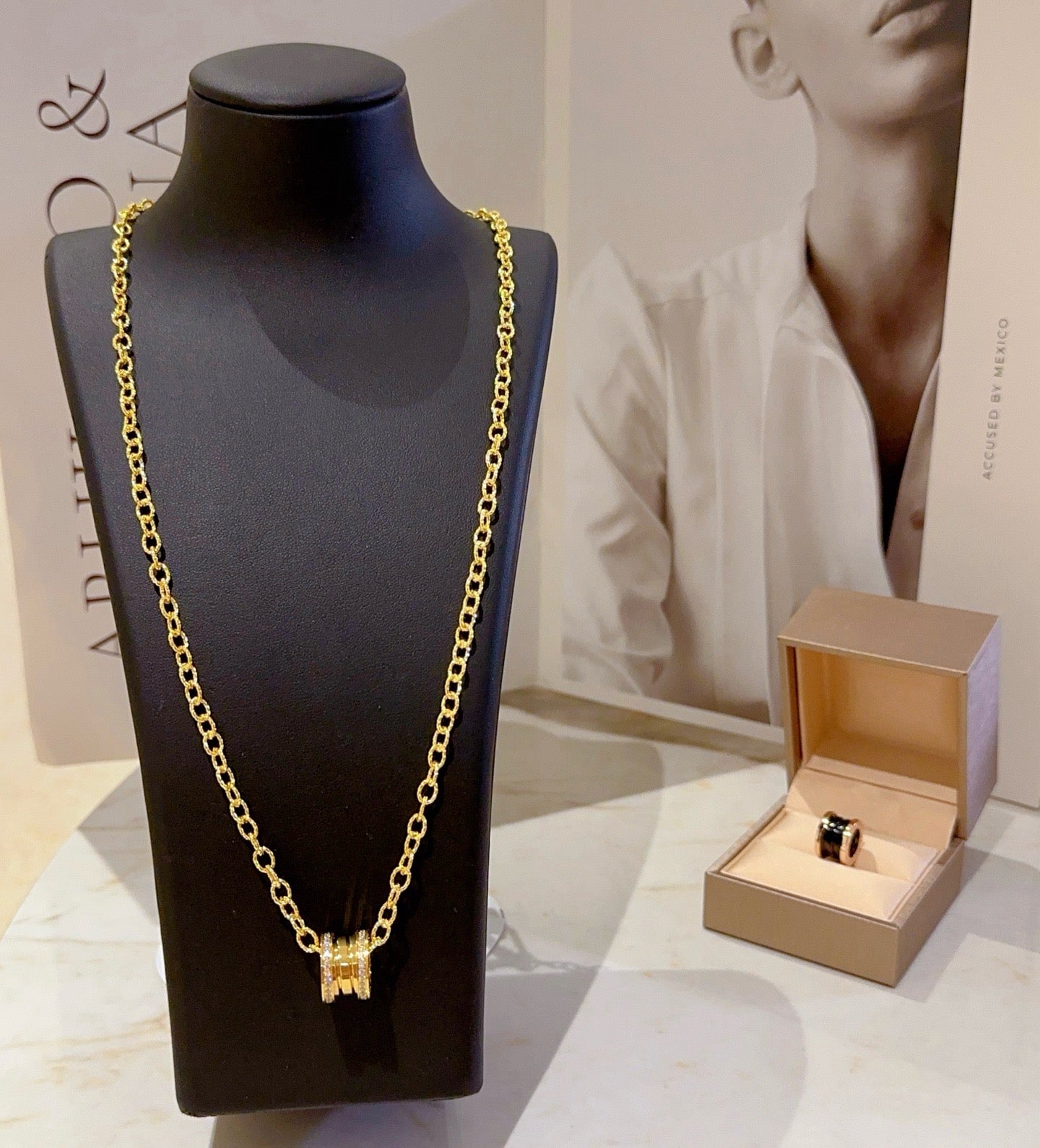 Silberne Kette