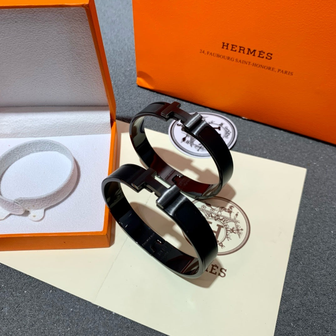 Black Bracelet