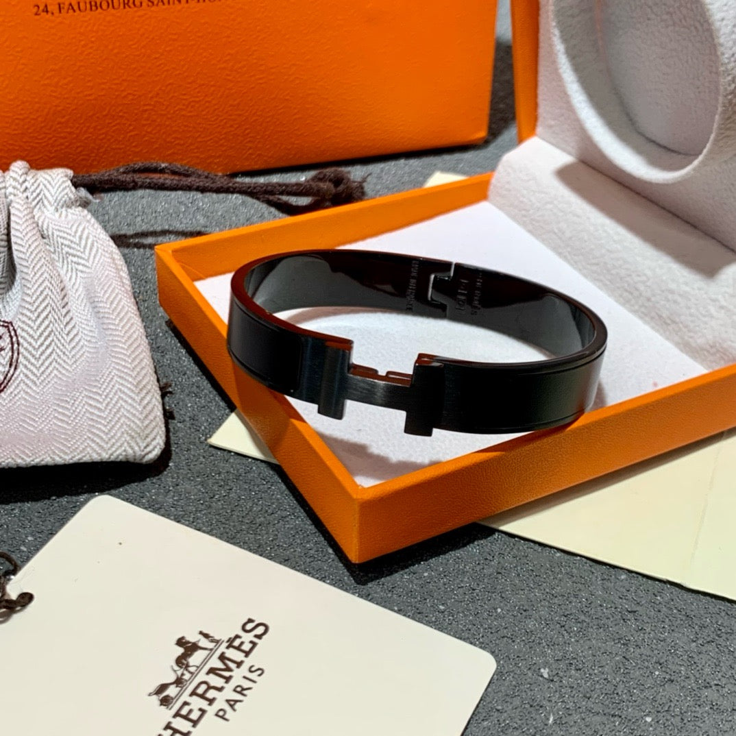 Black Bracelet