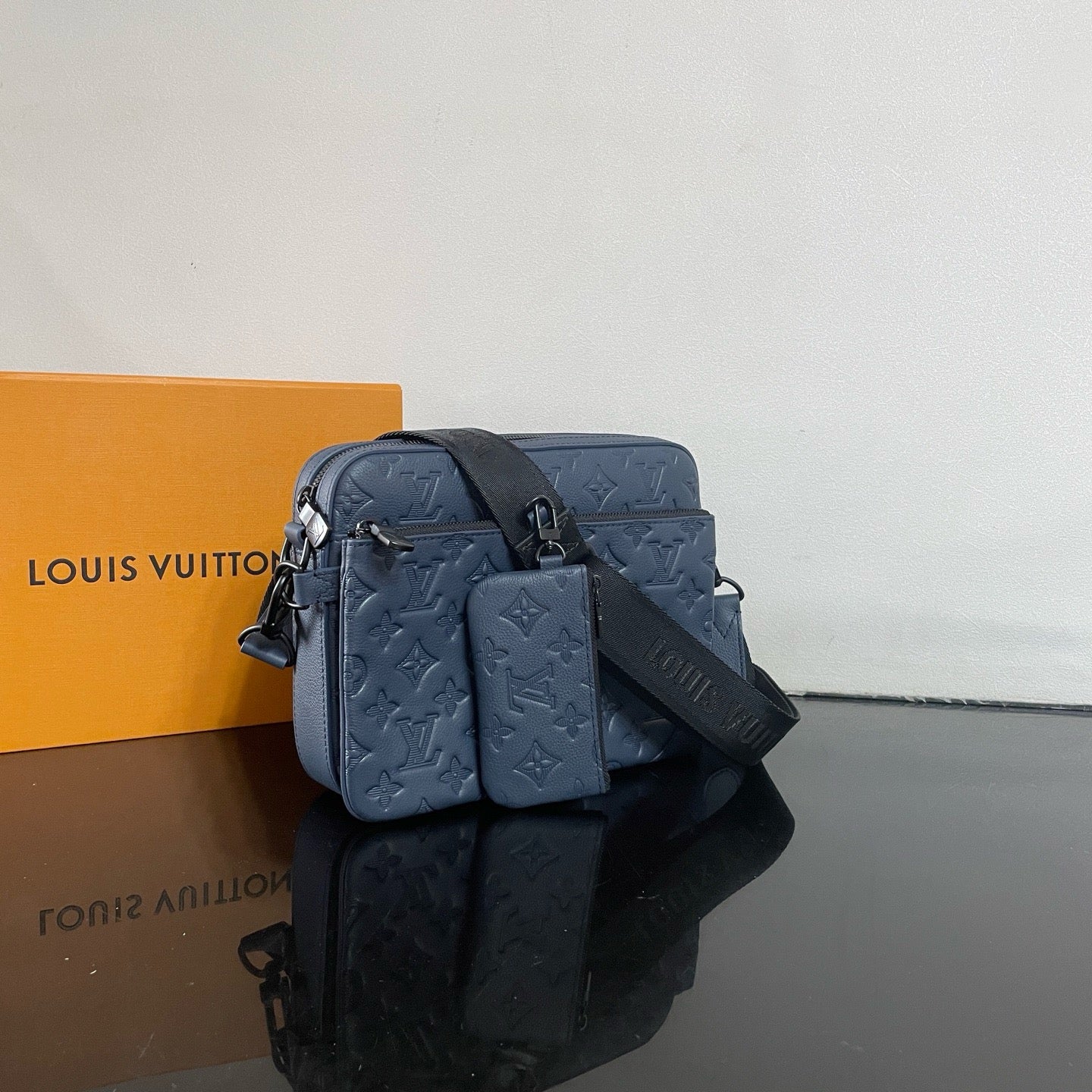 Bolsa azul