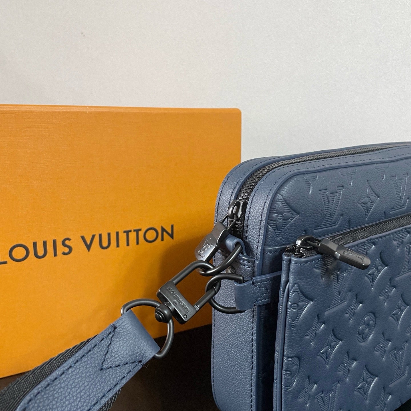 Bolsa azul