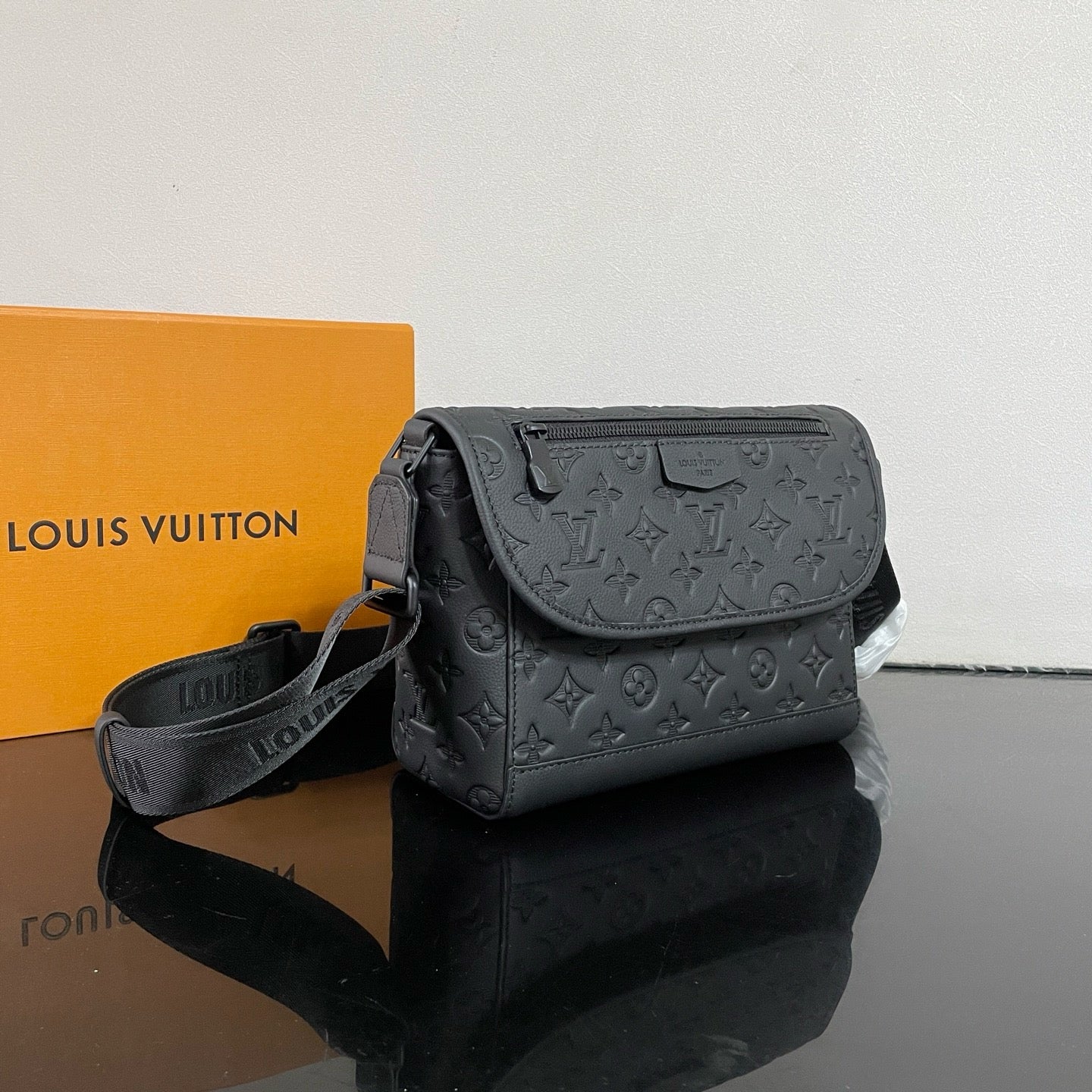 Bolsa azul oscuro