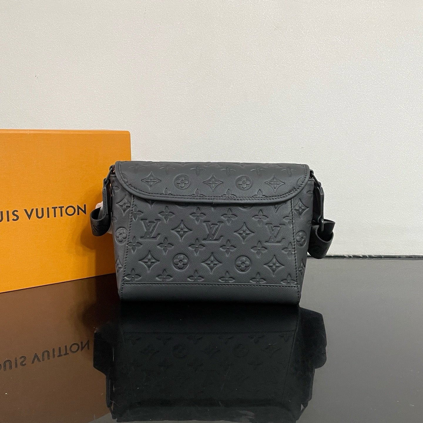 Bolsa azul oscuro