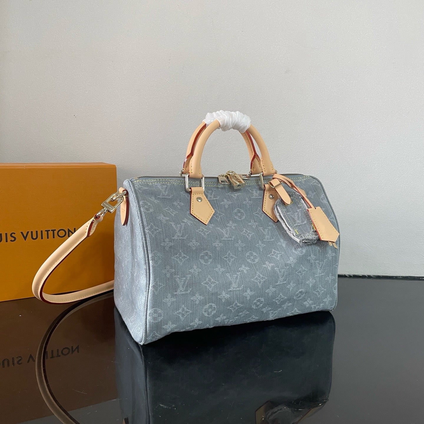 Bolsa gris