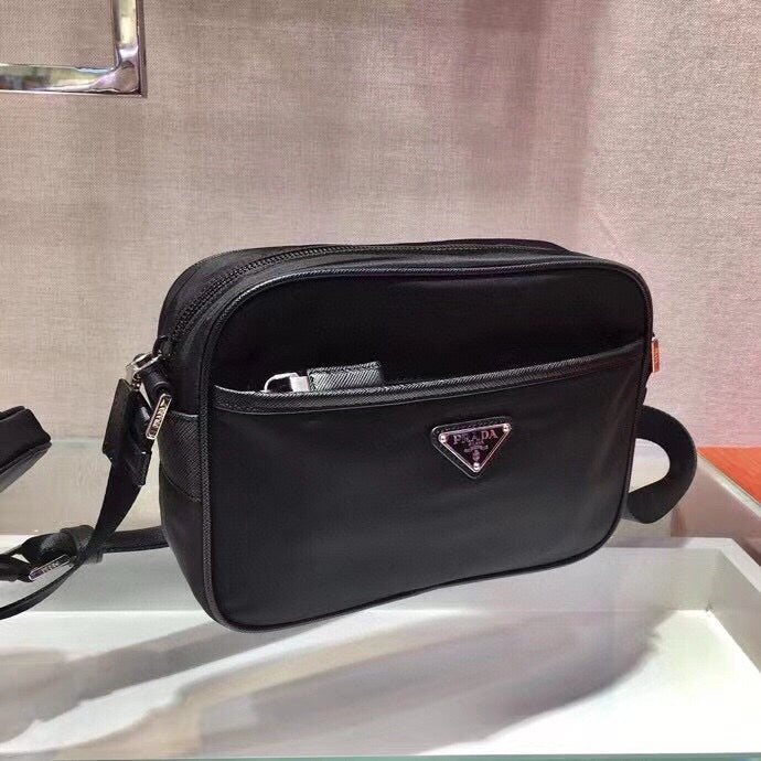 Bolso negro