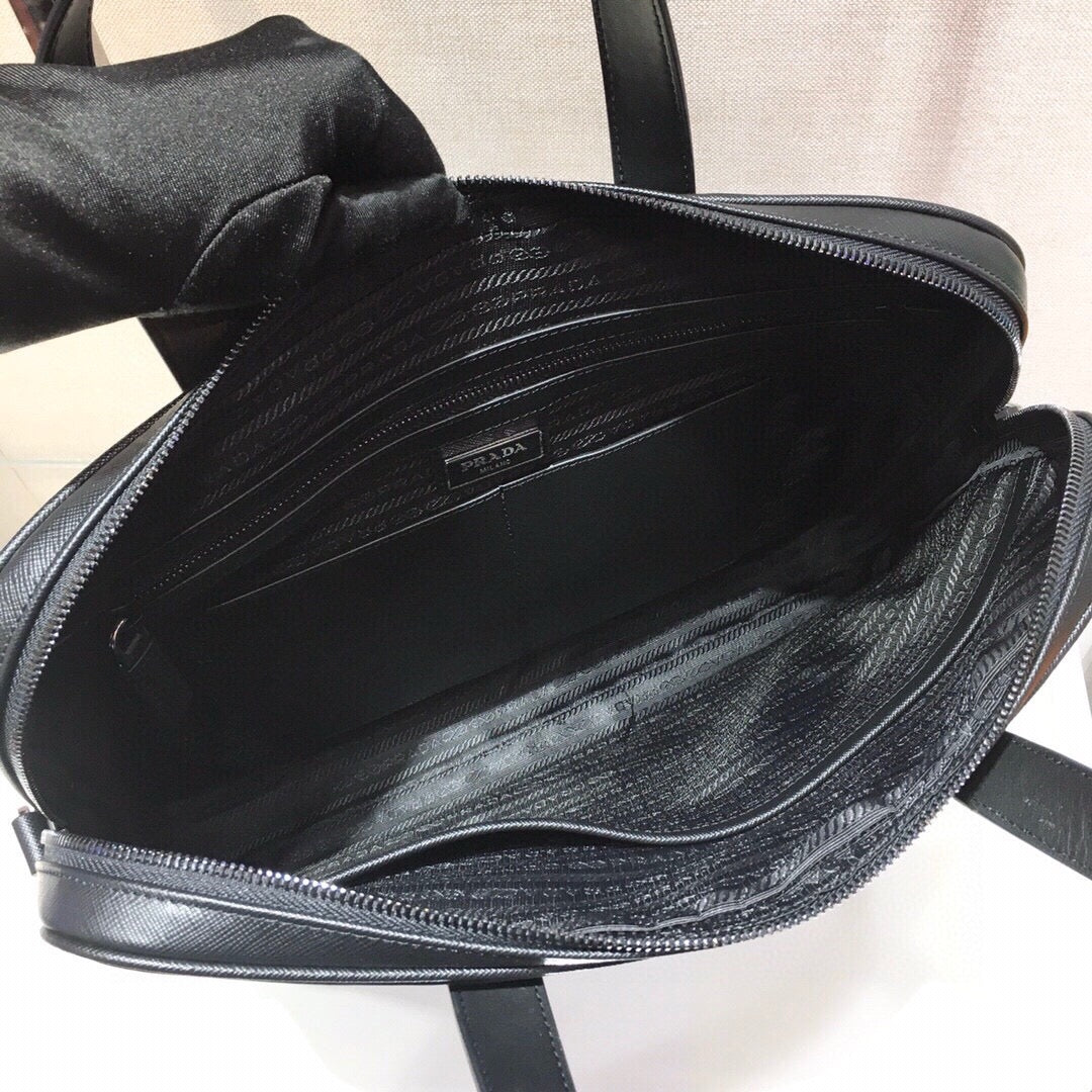 Black Bag - Size: 36-28-4