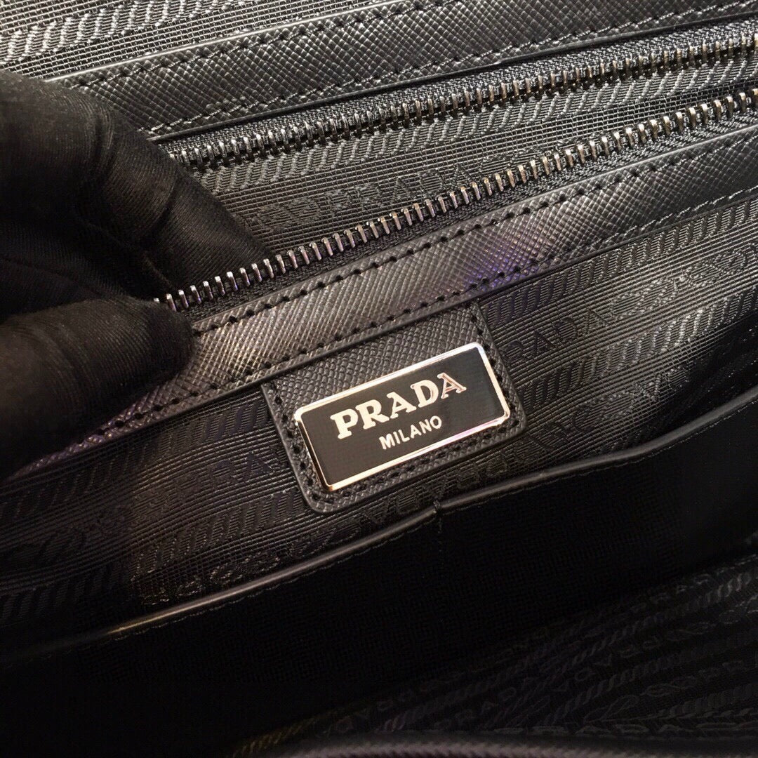 Black Bag - Size: 36-28-4