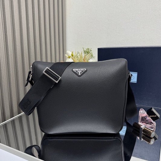 Schwarze Tasche