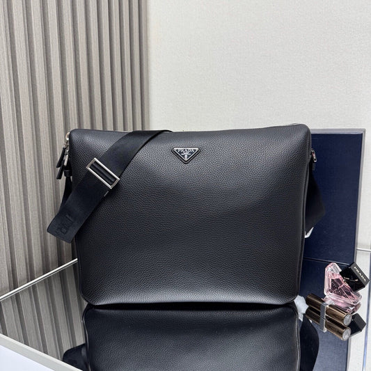 Schwarze Tasche