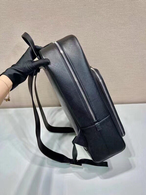 Schwarze Tasche