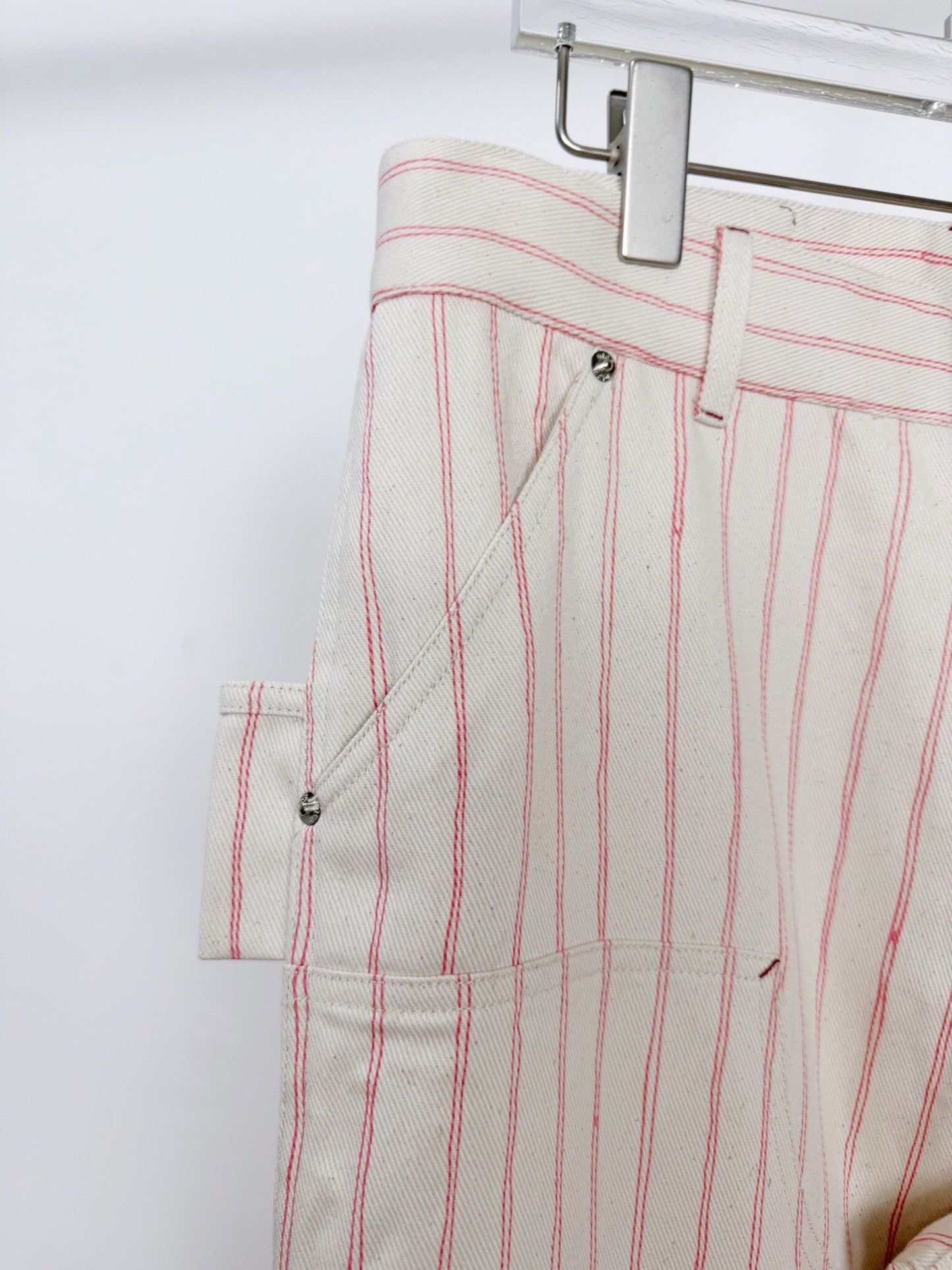 Pantalón rojo albaricoque