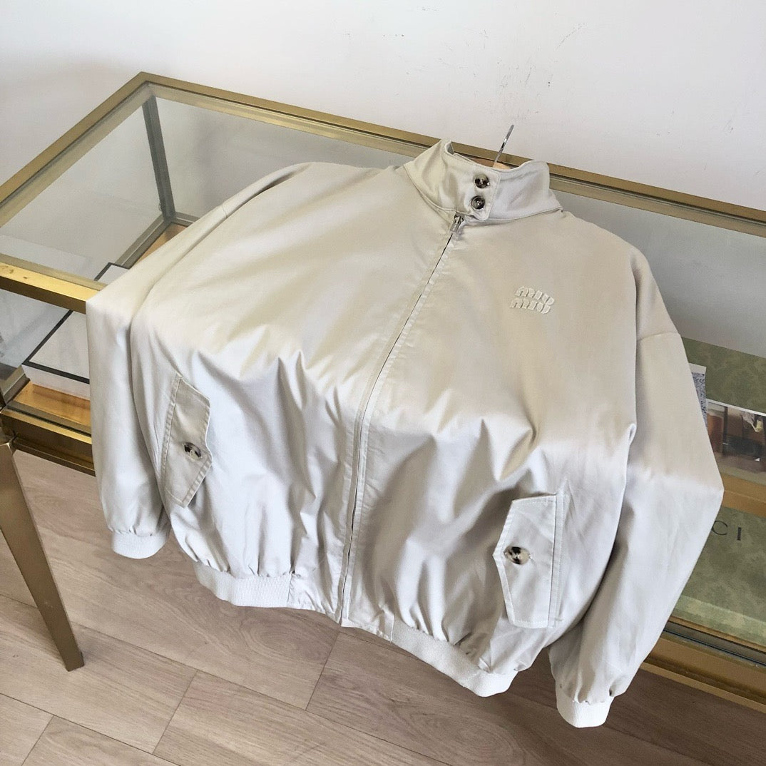 White Jacket