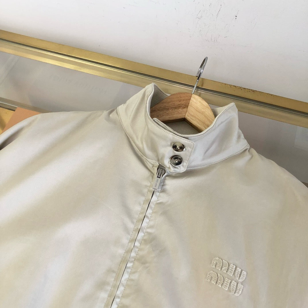 White Jacket