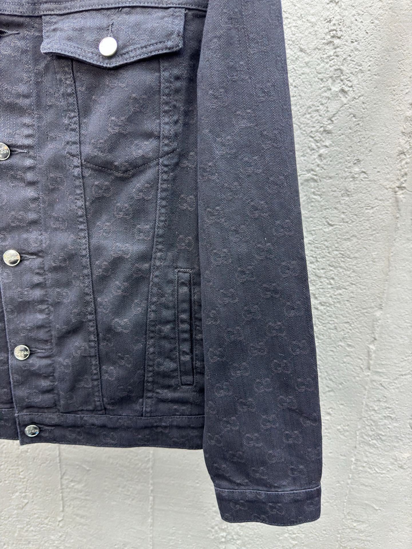 Black Jacket