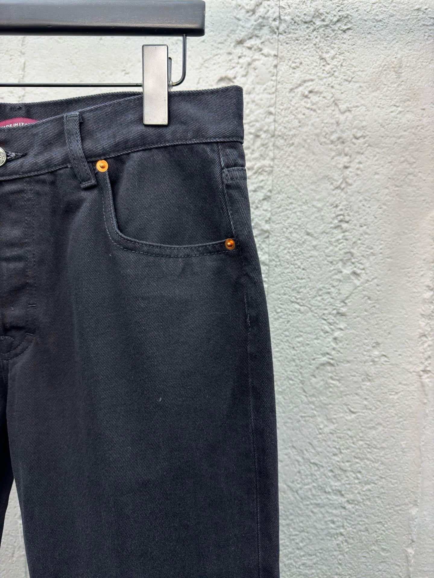 Black Pant