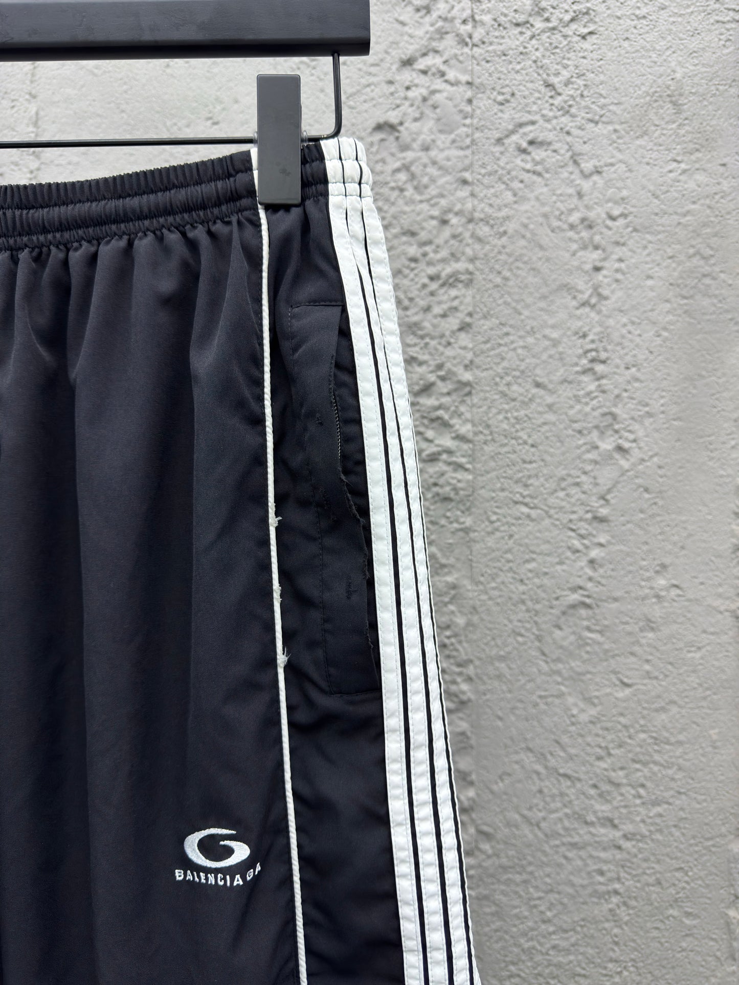 Black White Pant
