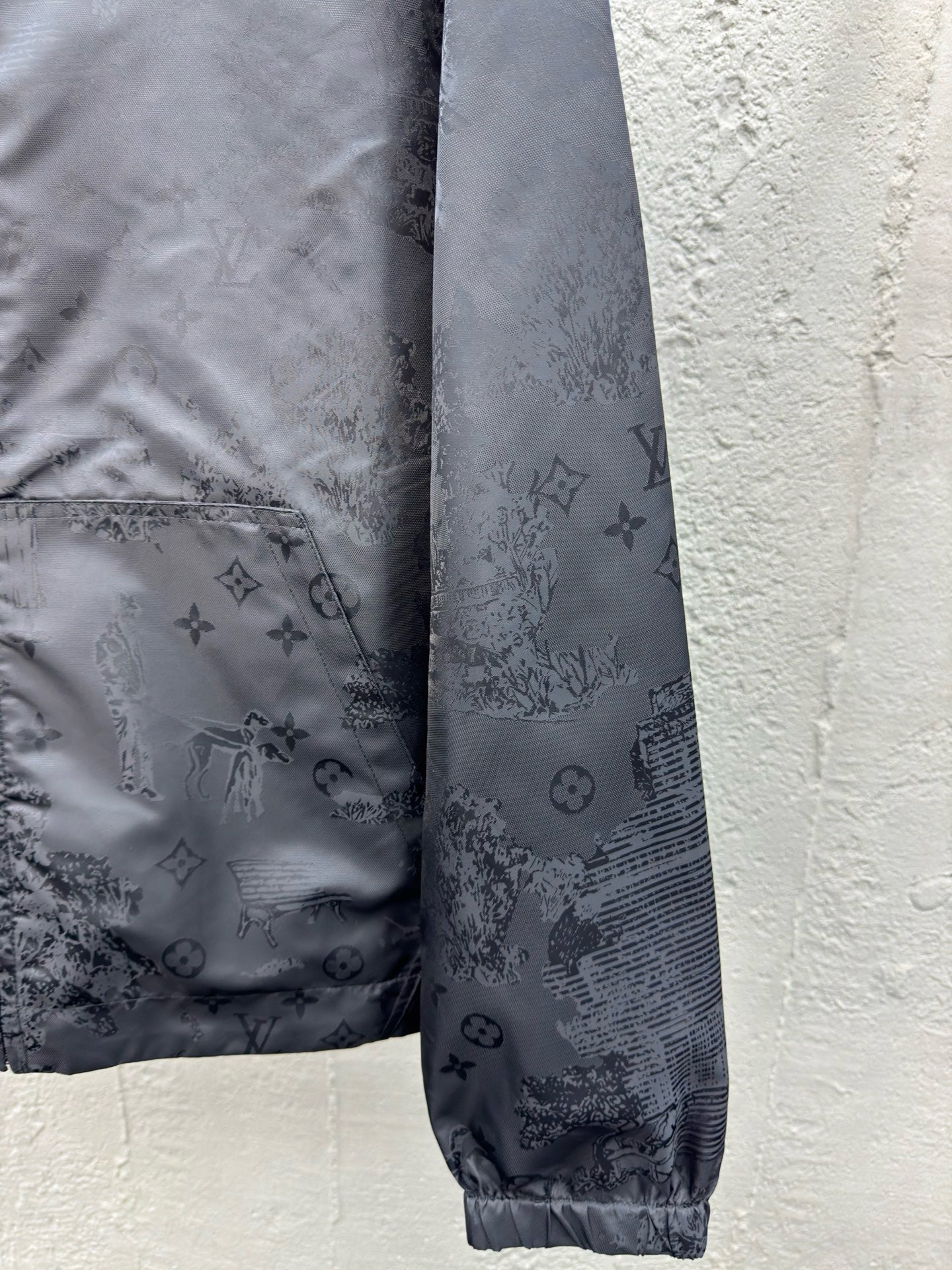 Black Jacket