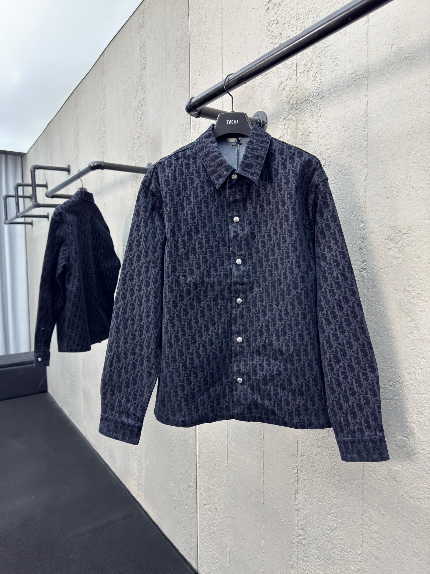 Black Jacket