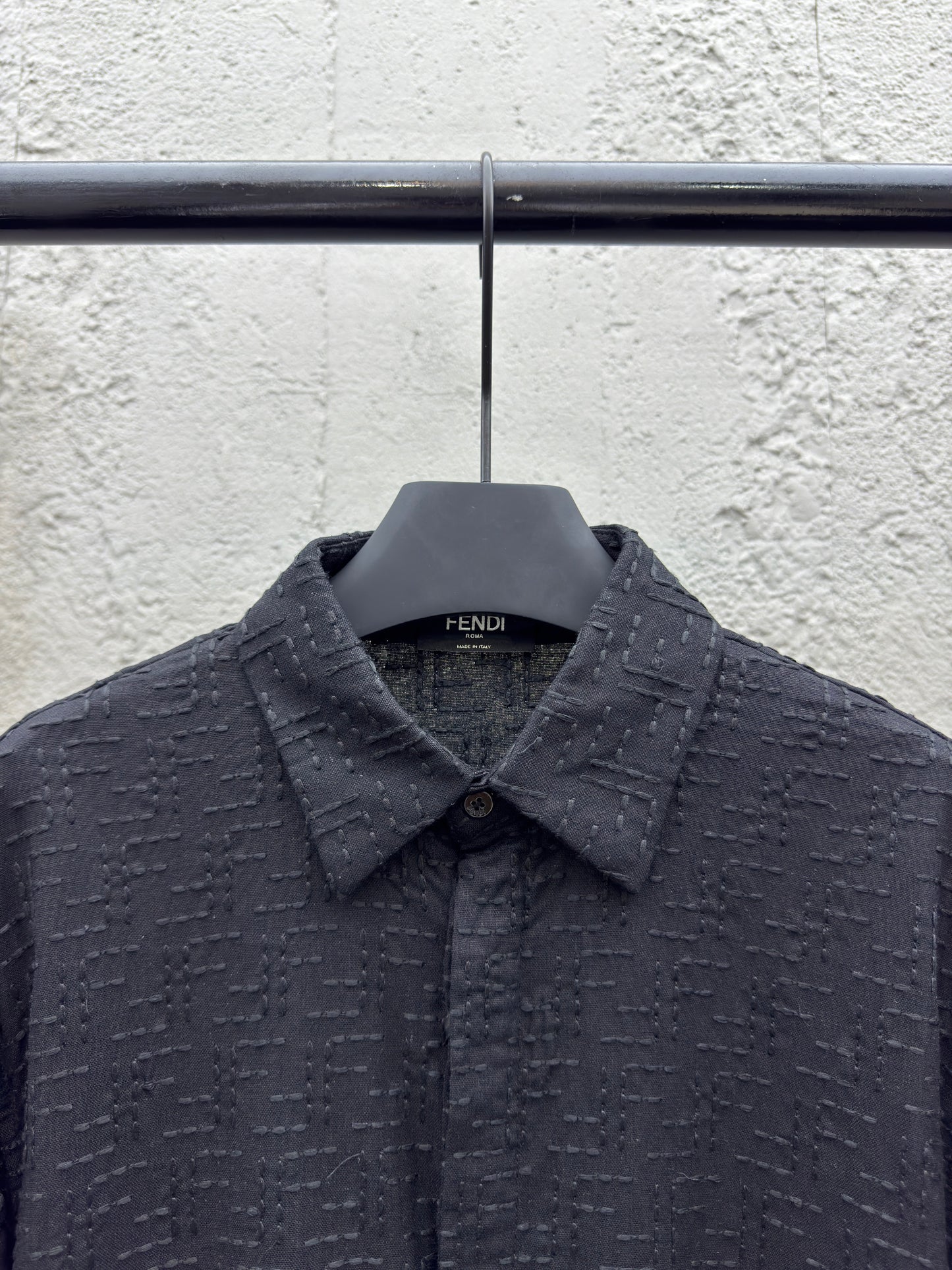 Black Shir