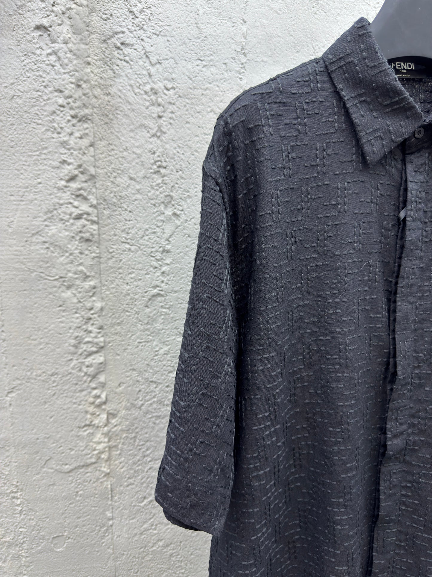 Black Shir