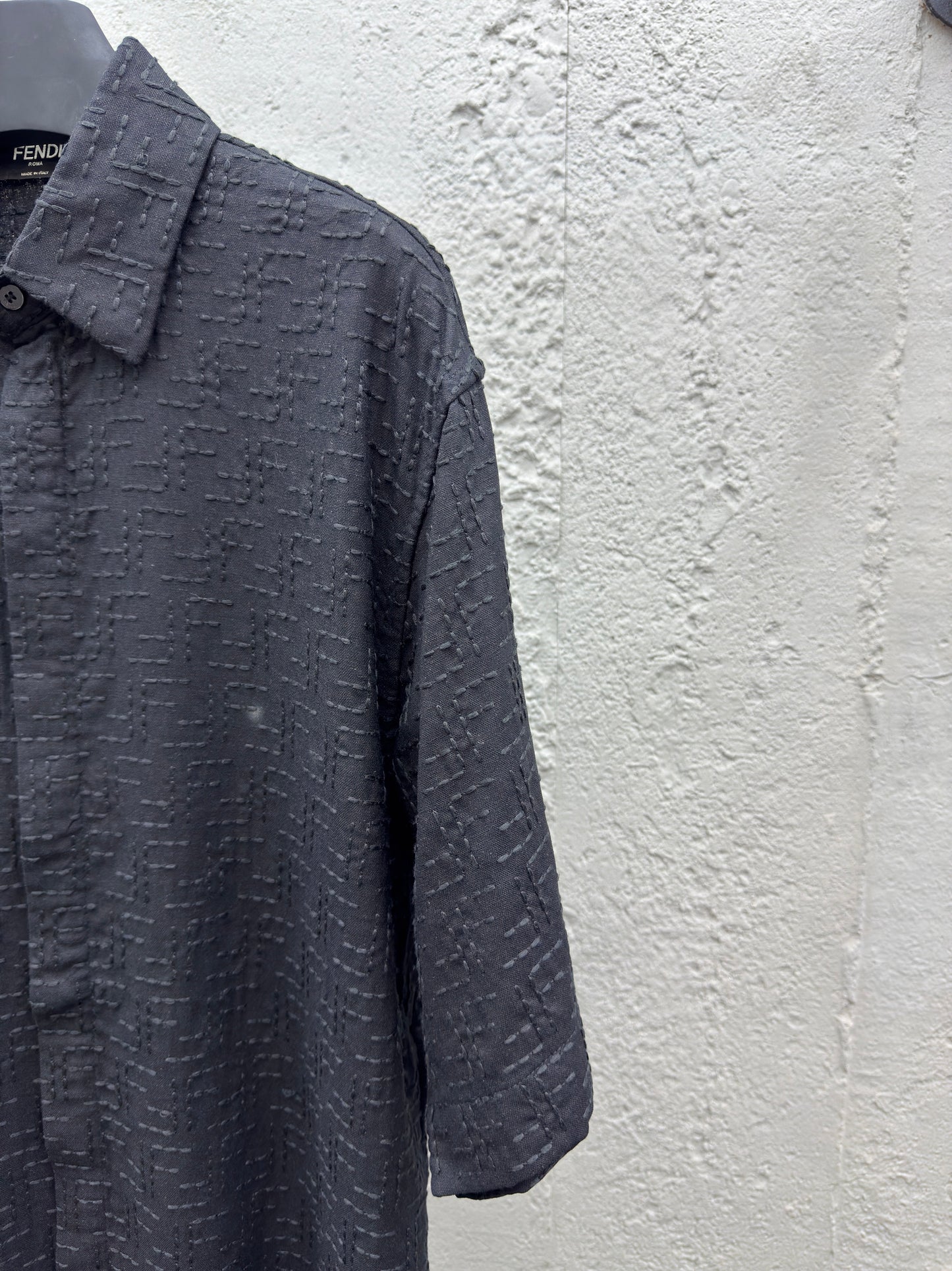 Black Shir